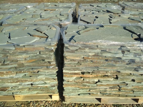 Плитняк златолит зелёный для цоколя, отмостки купить в Сибае