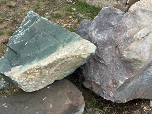 Камни для ландшафтного дизайна зелёные 10-60 килограмм купить в Сибае