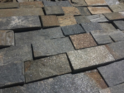 Плитка пилёная златолит Уральский для цоколя, отмостки купить в Сибае