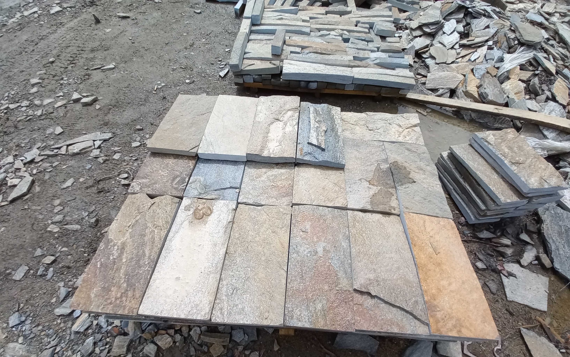 Плитка пилёная златолит Уральский для фасада купить в Сибае