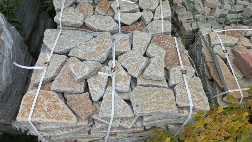 Гранитный плитняк галтованный для парковки купить в Сибае