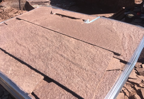 Плитняк лемезит бордовый для цоколя 1,5-2 см купить в Сибае